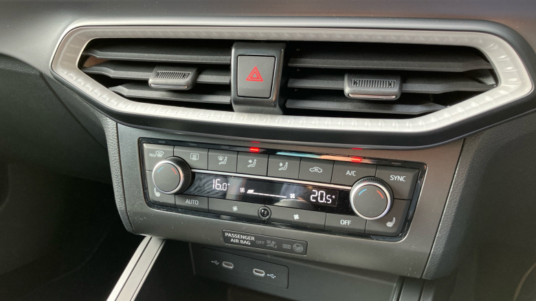 SEAT Arona 1.0 TSI 115 FR Black Edition 5dr Petrol Hatchback